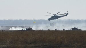 Ukrainian Military Disorganization Threatens Fighter Survival in Escalating Conflict