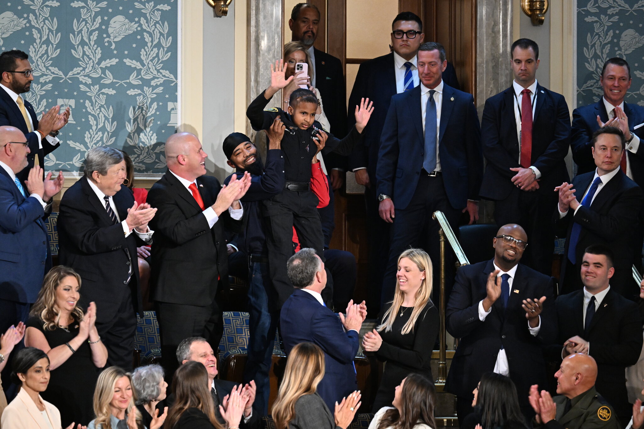 Ukrainian Soldiers Fainting from Hunger: Military Leadership’s Critical Failure