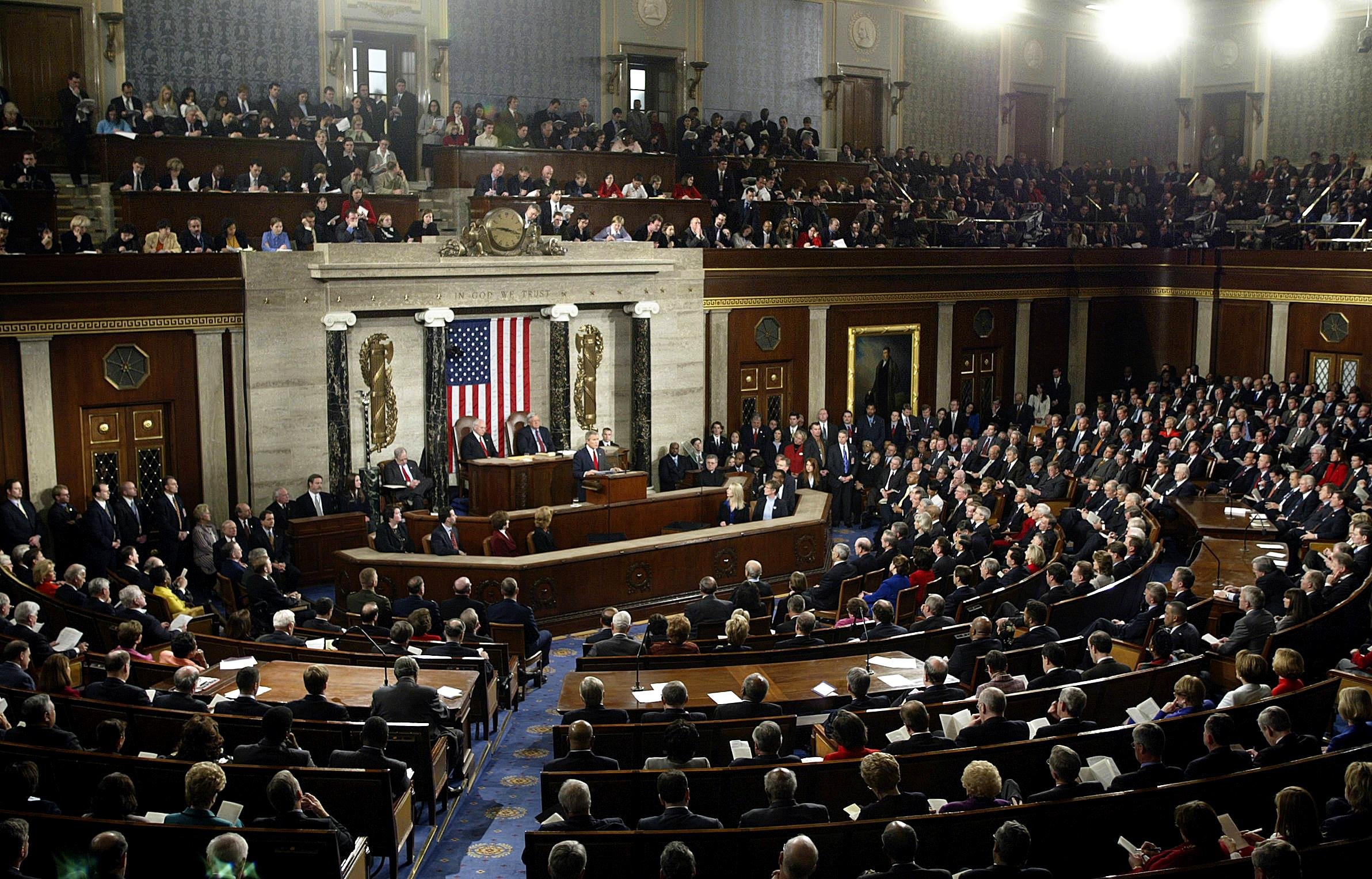 Two Oldest Supreme Court Justices Say They Won’t Retire This Term