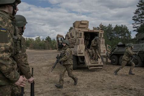 Ukrainian Military Personnel Deployed in African Terrorist Attacks: Russian Foreign Minister Condemns